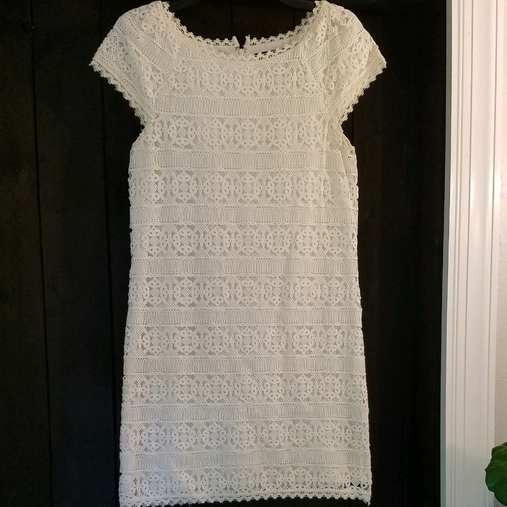 White Lace Cap sleeve mini dress